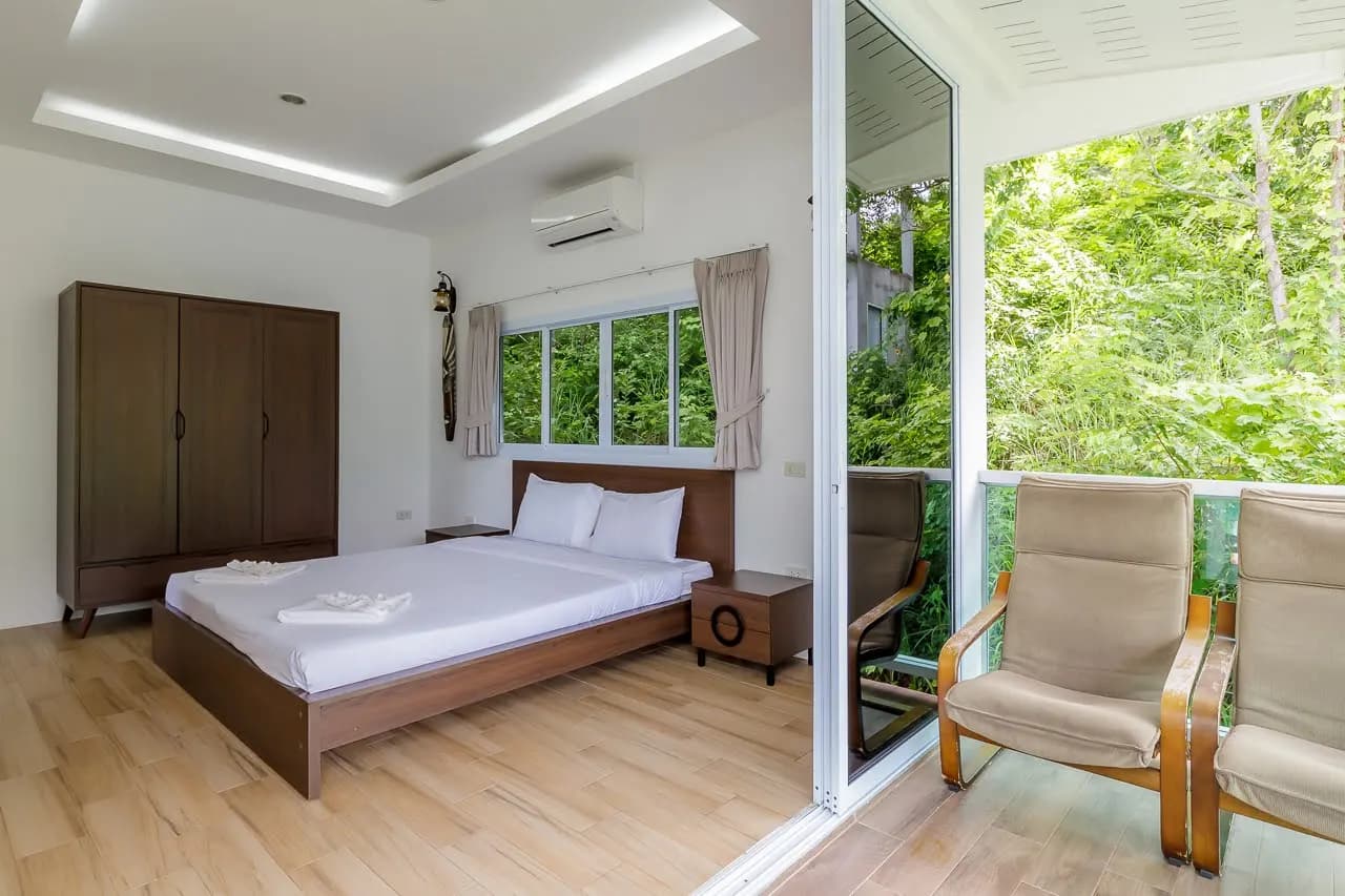 Chaloklum Bay Views Villa — 4 Bedrooms