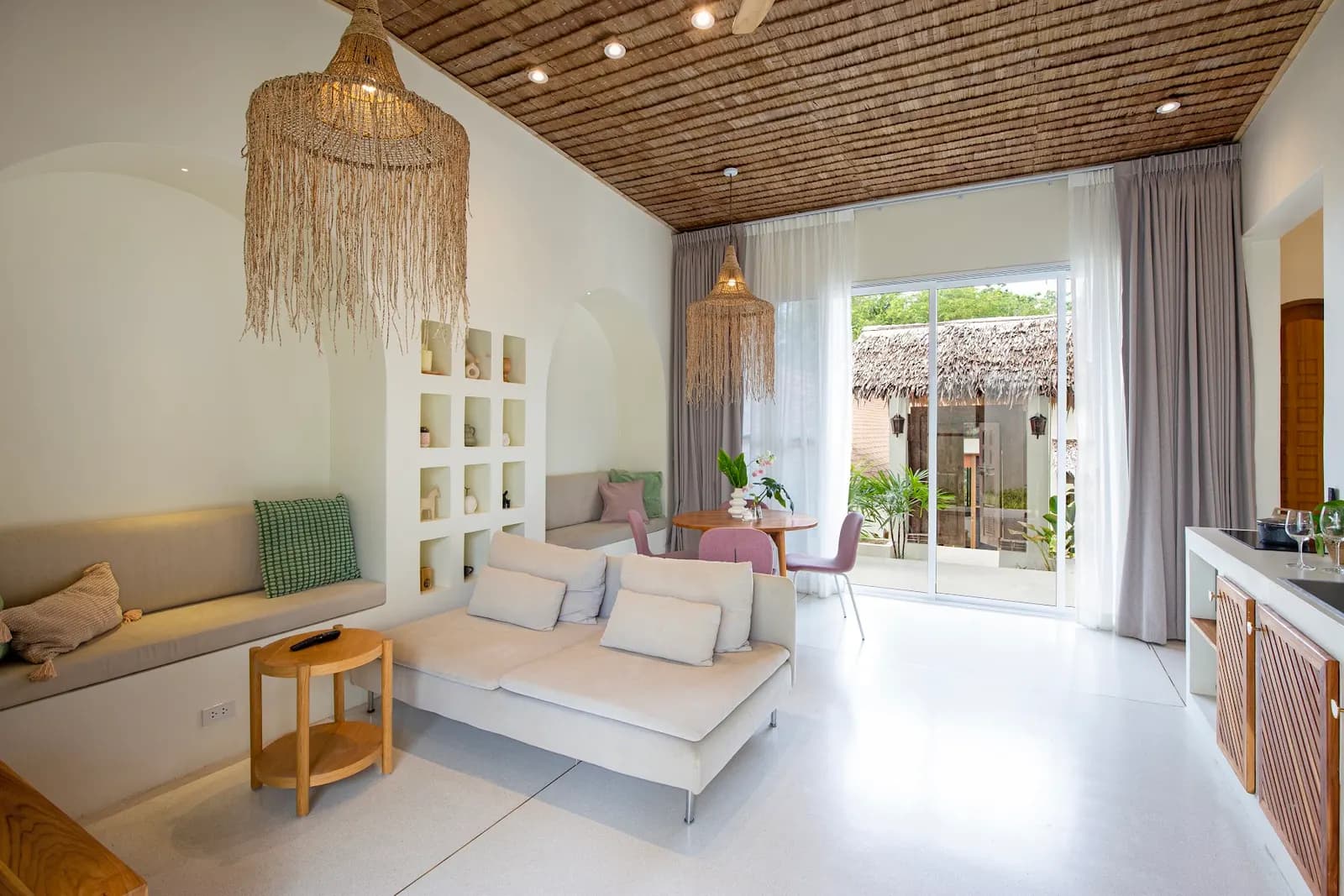 Villa Shmil - Lonely Beach Luxury Villas