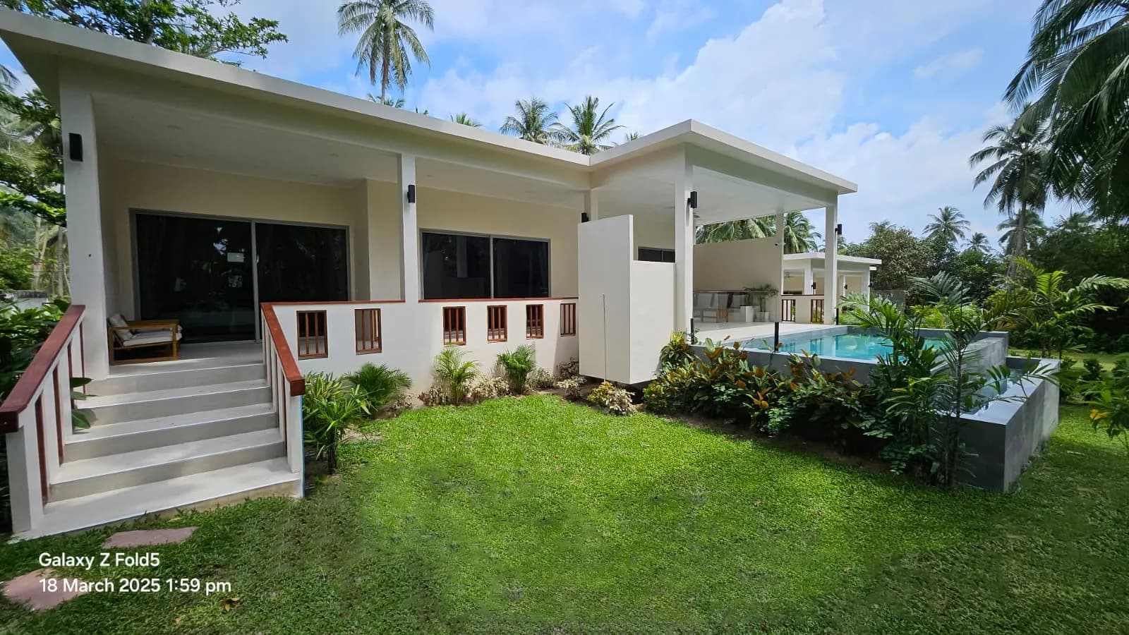 Under The Tropical Villa 2