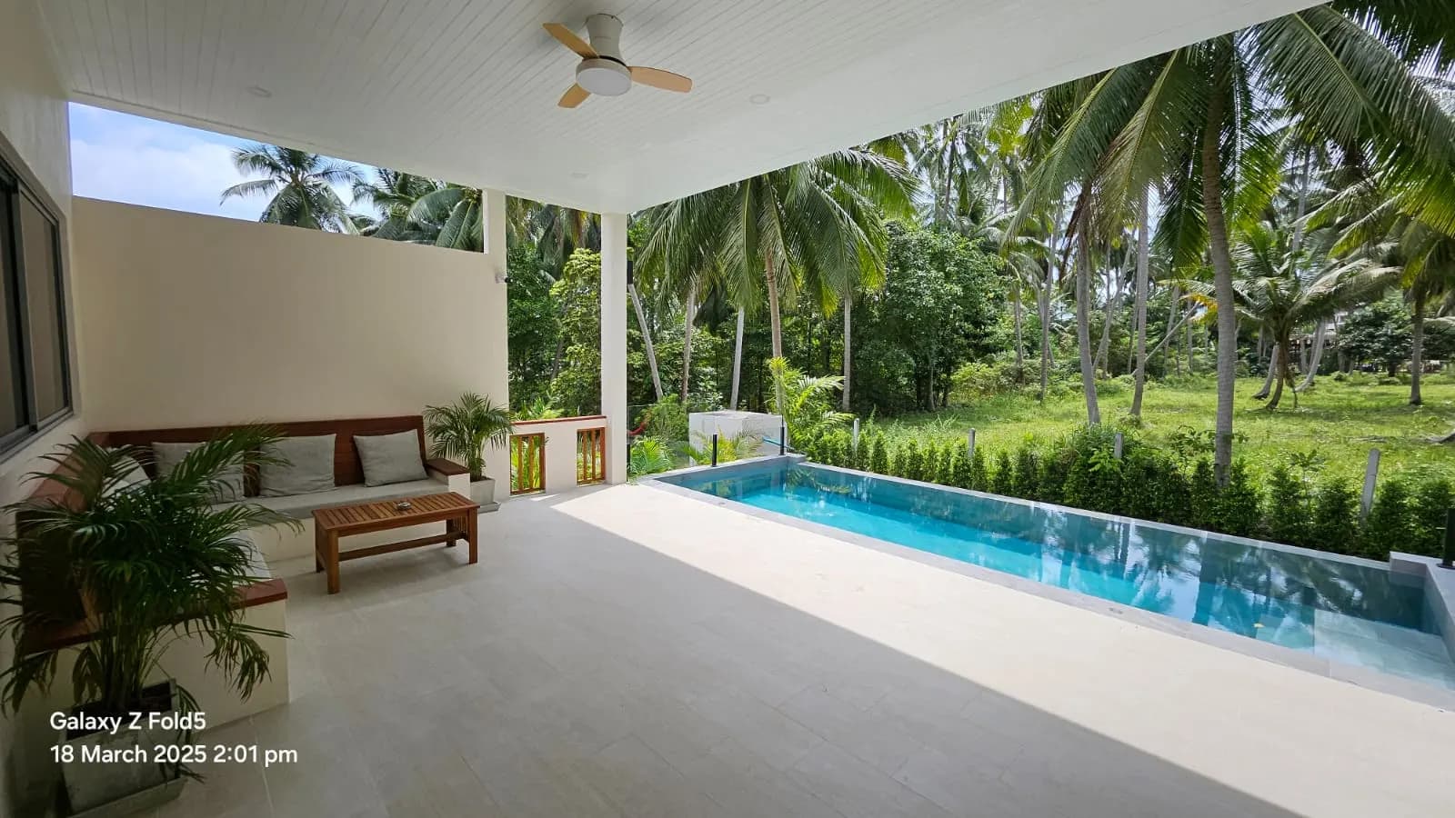 Under The Tropical Villa 1